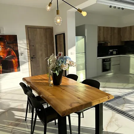 Luxury Penthouse-panoramic View-near Unic * Никосия