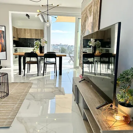 Апартаменты Luxury Penthouse-panoramic View-near Unic Никосия