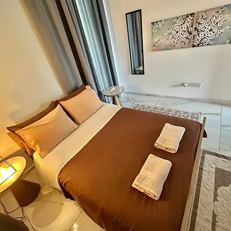 Luxury Penthouse-panoramic View-near Unic *