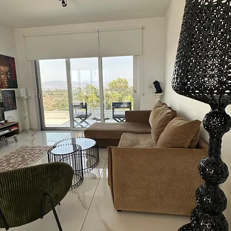 Lights - Luxury Penthouse - Panoramic View - Near Unic * Nicosia